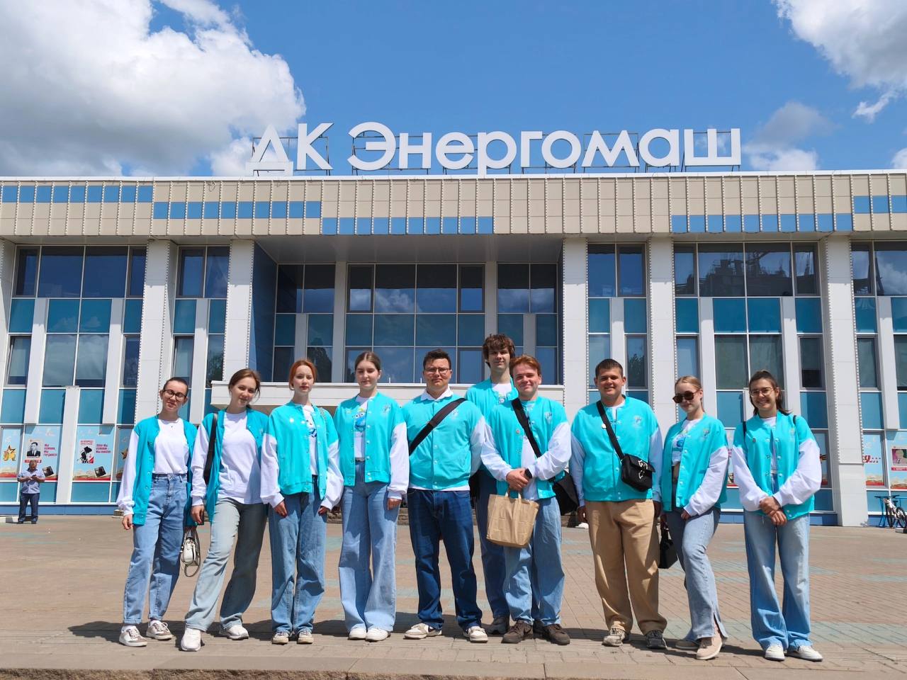 ГЕРОИ В БЕЛЫХ ХАЛАТАХ: ВДОХНОВЛЯЮЩИЙ ДЕНЬ ДЛЯ НАШИХ БУДУЩИХ МЕДИКОВ!.